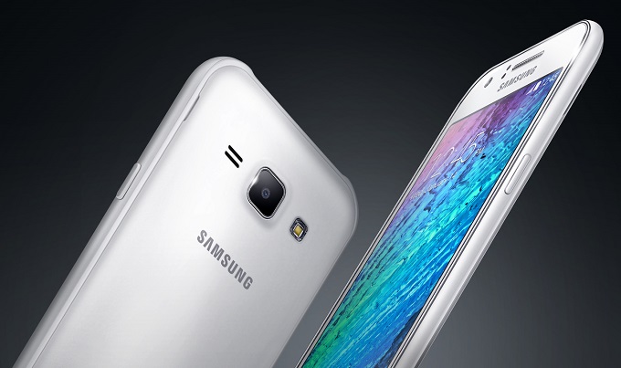 Νέα έκδοση του Galaxy J1 ανακοίνωσε η Samsung, με τετραπύρηνο επεξεργαστή και 4G LTE