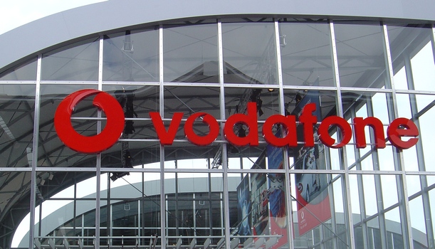 Η Vodafone εξαγοράζει την Hellas On Line