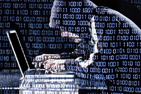 300 εκ. δολάρια απέσπασαν hackers από τράπεζες