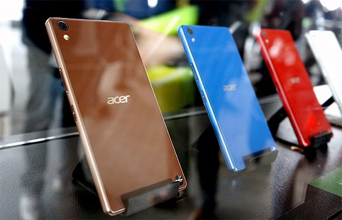 Acer Liquid X2. Με τρεις υποδοχές SIM και μπαταρία 4000mAh