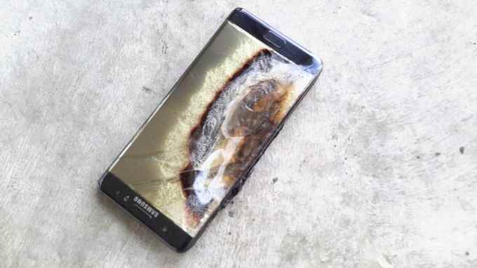 Τι είναι αυτό που κάνει τη μπαταρία του Galaxy Note7 να εκρήγνυται;