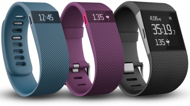Η Fitbit παρουσίασε το "fitness super-watch" Surge και τα wristbands Charge και Charge HR