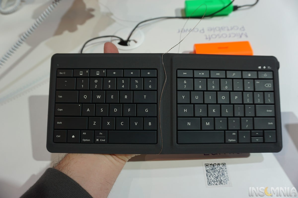 Microsoft Universal Foldable Keyboard. Διπλώνει είναι ασύρματο και συμβατό με Windows, iOS και Android [Video]