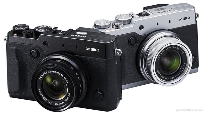 Η Fujifilm παρουσίασε τη νέα X30