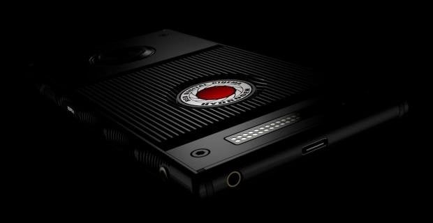 Το RED Hydrogen One είναι το πρώτο στον κόσμο ολογραφικό smartphone