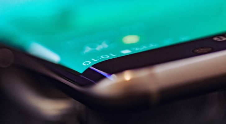 Με υποδοχή microSD το νέο Galaxy S7 της Samsung;
