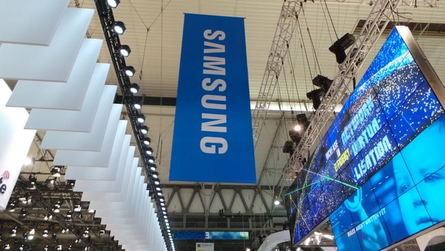Samsung: Μείωση κερδών κατά 60% για το τρίτο τρίμηνο του έτους