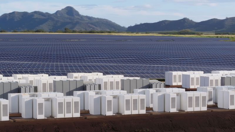 Ο νέος σταθμός ηλιακής ενέργειας της Tesla θα τροφοδοτεί την Hawaii τη νύχτα