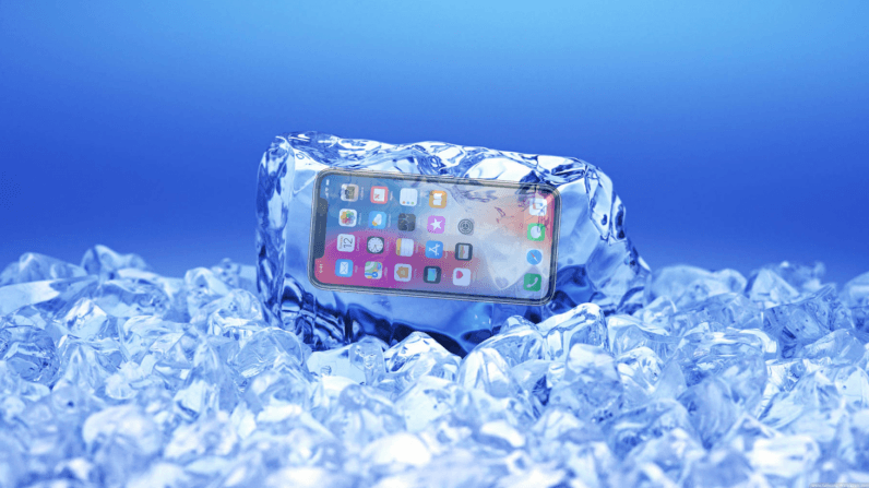 Προβλήματα της οθόνης του iPhone X με το κρύο, με την Apple να υπόσχεται διόρθωση
