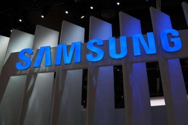 Η Samsung πούλησε το τμήμα οπτικών ινών της στην Corning