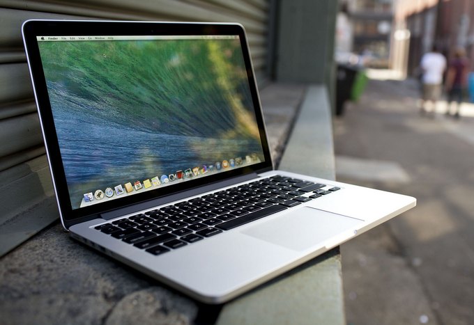 Apple: Αναμένεται να κυκλοφορήσει νέα και λεπτότερα Macbooks 13 και 15 ιντσών τον Ιούλιο