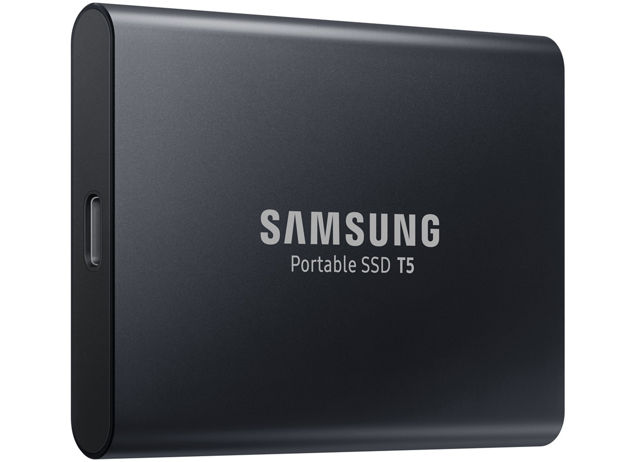 Το Portable SSD T5 της Samsung, τα βγάζει πέρα με RAW 4K video και υποστηρίζει ταχύτητες έως και 540MB/s