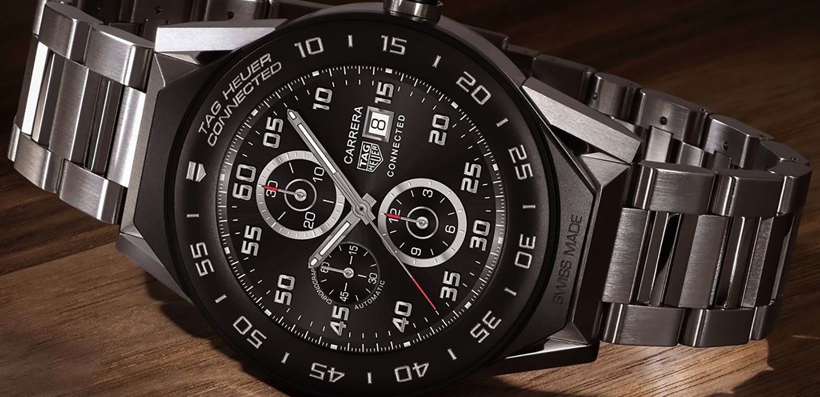 Νέα έκδοση 41mm για το smartwatch της TAG Heuer, Connected Modular, που κοστίζει €1100