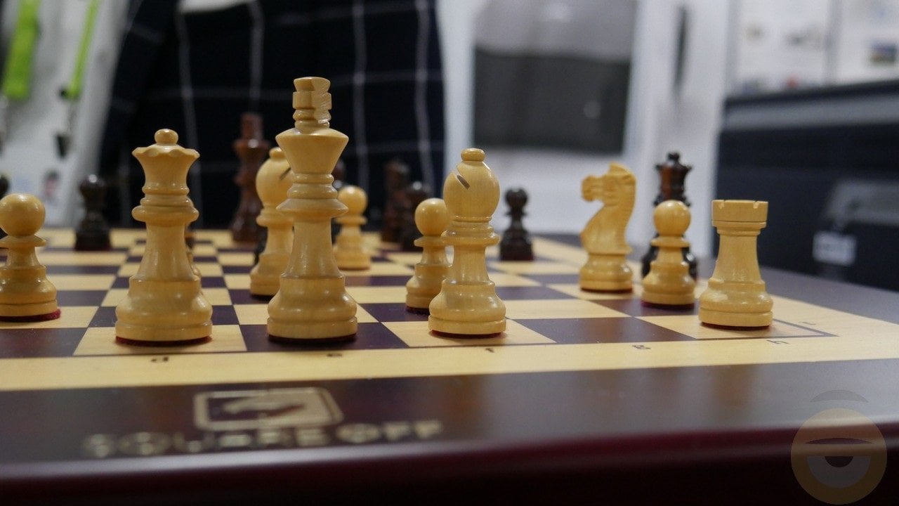 Square Off – η «ζωντανή» σκακιέρα που μοιάζει να βγήκε από τον κόσμο του Χάρι Πότερ