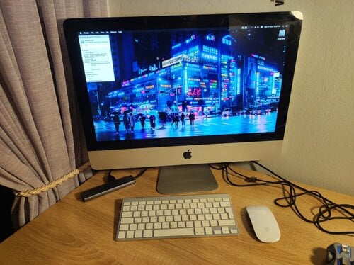 iMac 21.5 2011 Mid (Core i5, AMD HD 6750M, 8gb ram, 500gb SSD)