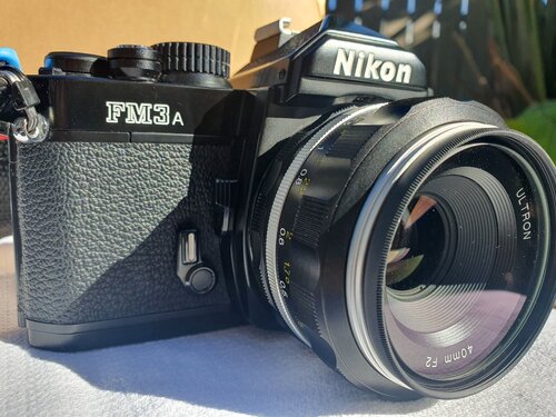Nikon FM3A + Voigtlander 40mm f2 sl iis Ultron