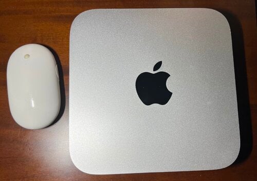Apple Mac Mini (2014) A1347 ssd 128 GB + Apple mouse + ext disk 500GB