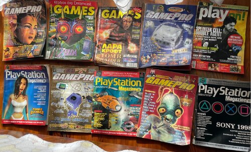 Πωλούνται 28 retro περιοδικά gaming