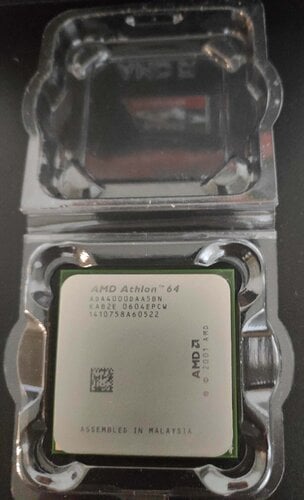 AMD Athlon 64 4000+ Processor (ADA4000DAA5BN)