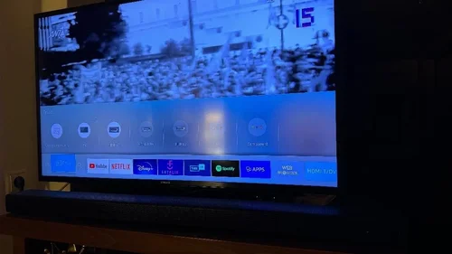Υπεράριστη Samsung 43" KU6000 Smart 4K UHD TV