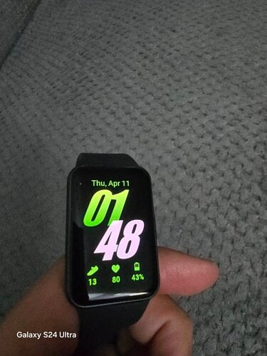 Πωλούνται smart watch και huawei freebuds 5i
