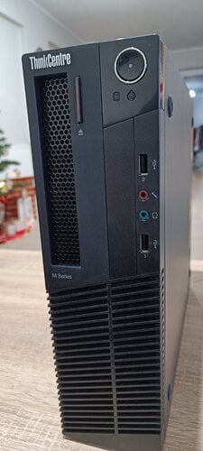 Lenovo sff i5 2500/8gb ram/2x SSD+ net gear wifi