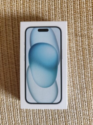 iPhone 15 128g blue και apple watch series 9 silver blue