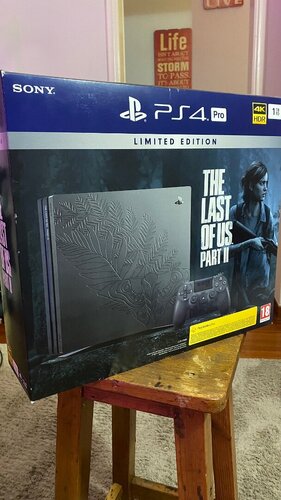 Sony PS4 Pro last of us part 2 limited edition σφραγισμενο
