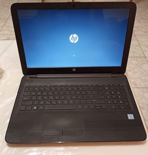 Laptop HP (i56200U/4GB/500GB) + τσάντα μεταφοράς μαύρη