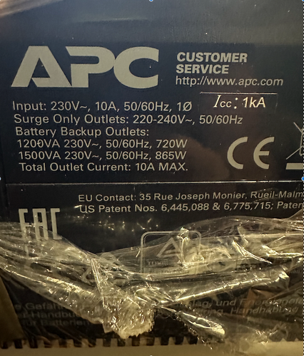 APC Back-UPS Pro 1500 Line-Interactive 1500VA 900W