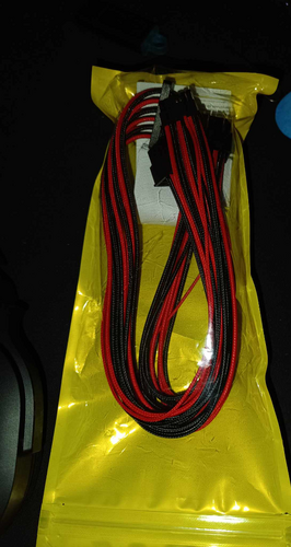 Corsair Premium Individually Sleeved 12+4pin PCIe Gen 5 12VHPWR 600W Type 4 Κόκκινο/Μαύρο