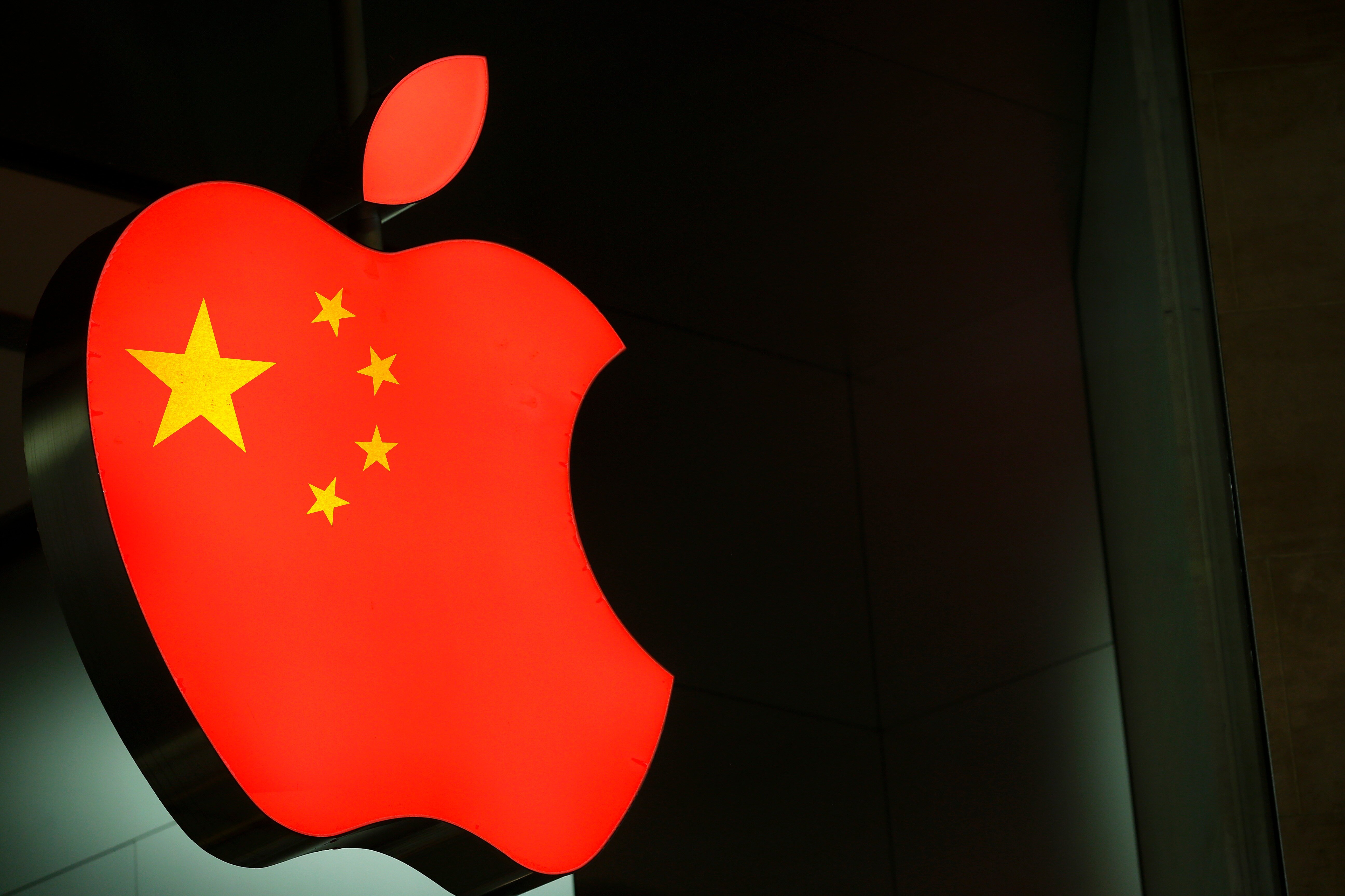 Πτώση 19% κατέγραψαν οι αποστολές κινητών της Apple στην Κίνα κατά το πρώτο τρίμηνο του 2024
