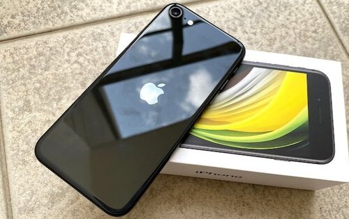 Apple iPhone SE (Μαύρο/128 GB)