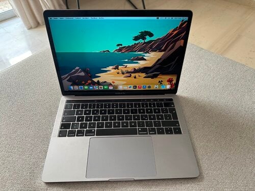 MacBook Pro 13 3 I5 8GB 256GB With Touch Bar 2018 MacBook