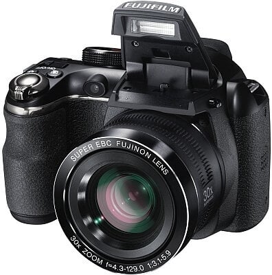 Περισσότερες πληροφορίες για "Fujifilm FinePix S4500"