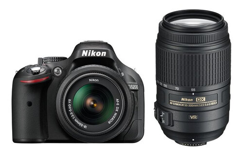 Περισσότερες πληροφορίες για "Nikon D5200 + AF-S DX NIKKOR 18-55mm 55-300mm"