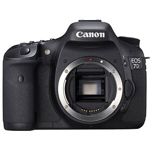 Περισσότερες πληροφορίες για "Canon EOS 7D + EF-S 17-55mm f/2.8-5.6 IS"
