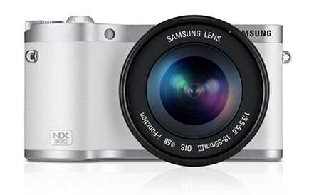 Περισσότερες πληροφορίες για "Samsung NX 300 + 18-55 mm"