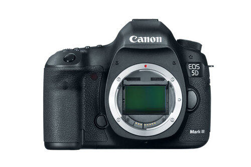 Περισσότερες πληροφορίες για "Canon EOS 5D MK III 24-105 IS"