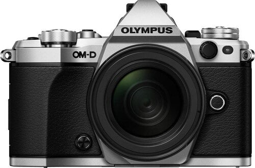 Περισσότερες πληροφορίες για "Olympus OM-D E-M5 Mark II + M.ZUIKO ED 12-40mm"