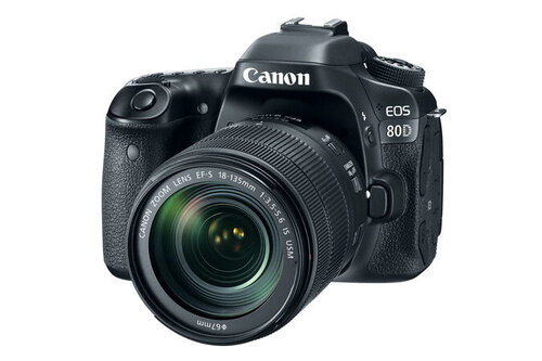 Περισσότερες πληροφορίες για "Canon EOS 80D + 18-55mm & 55-250mm IS USM"