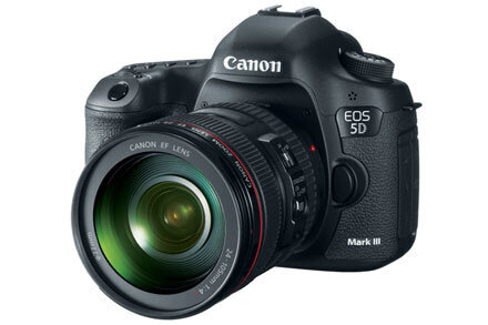 Περισσότερες πληροφορίες για "Canon EOS 5D Mark III + EF 24-105mm f/4L IS USM"
