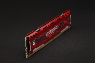 Περισσότερες πληροφορίες για "Crucial Ballistix Sport LT Red BLS4K16G4D240FSE (64 GB/DDR4/2400MHz)"