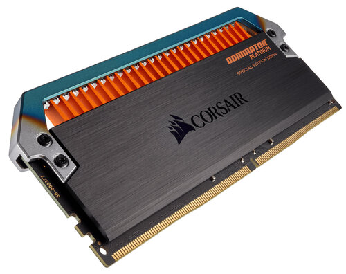 Περισσότερες πληροφορίες για "Corsair Dominator Platinum Special Edition Torque 32GB DDR4 3200MHz CMD32GX4M4C3200C14T (32 GB/DDR4/3200MHz)"