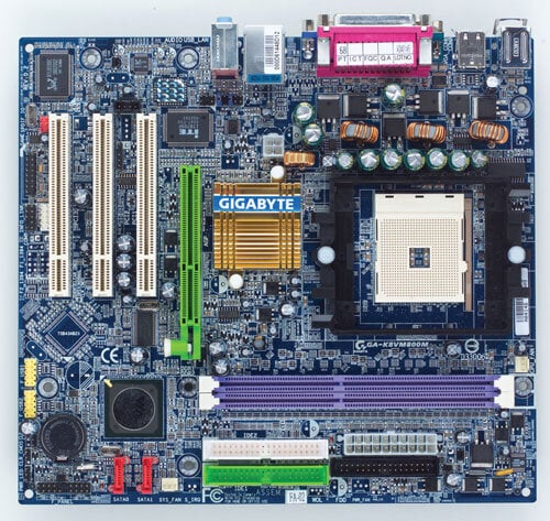 Περισσότερες πληροφορίες για "GIGABYTE K8VM800M S754 K8M800 ATX 2xDDR400"