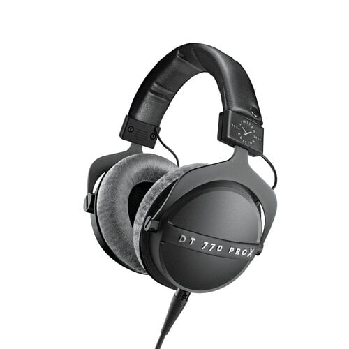 Περισσότερες πληροφορίες για "Beyerdynamic DT 770 Pro X (Μαύρο/Ενσύρματα)"