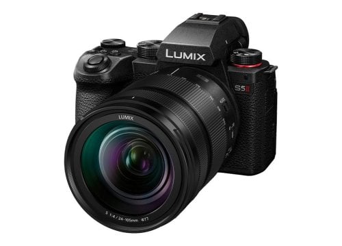 Περισσότερες πληροφορίες για "Panasonic Lumix S5II + 24-105mm F4"