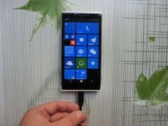 Prototype Lumia 1030 03