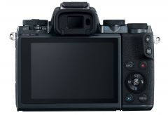 EOS M5 2