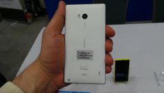 Nokia Lumia ICON (5)